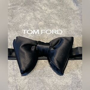 Tom ford black silk bow tie